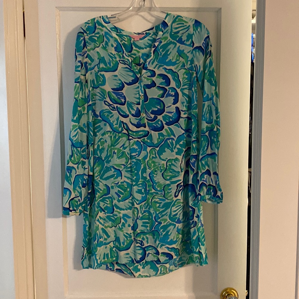 Size XS Lilly Pulitzer silk dress in GUC